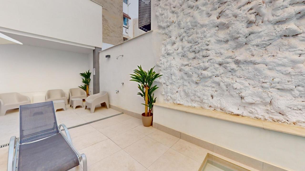 Alicante Colorful Center Bajo Apartment Exterior photo
